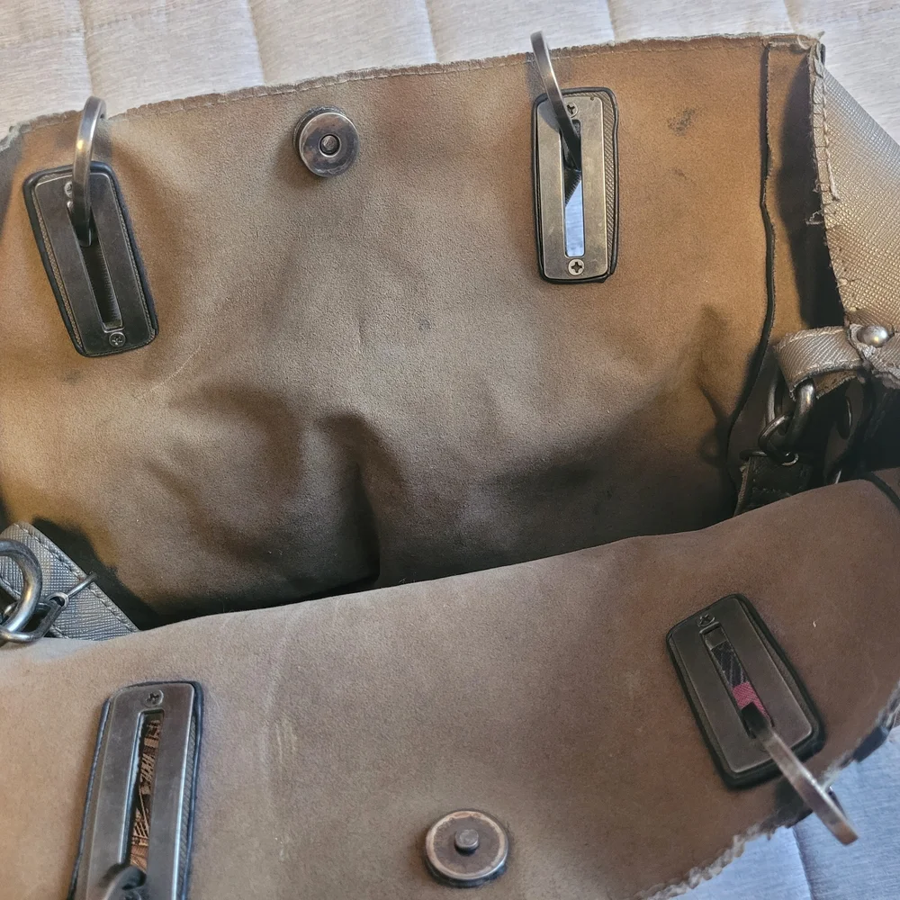 Rabbit Fur Knit Scarf With Gifted Tote Bag - Picture 11 of 13